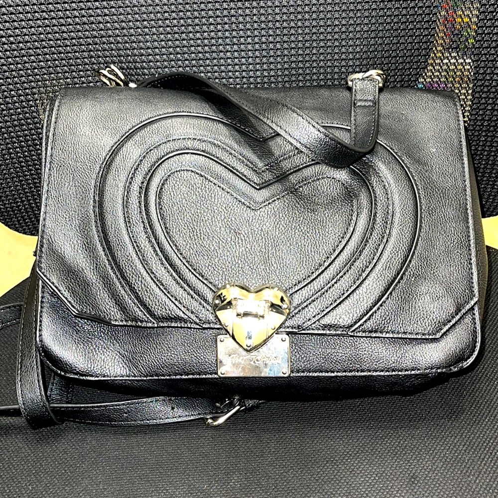 Black Leather Betsey Johnson Purse Pink In Color on the inside of the purse